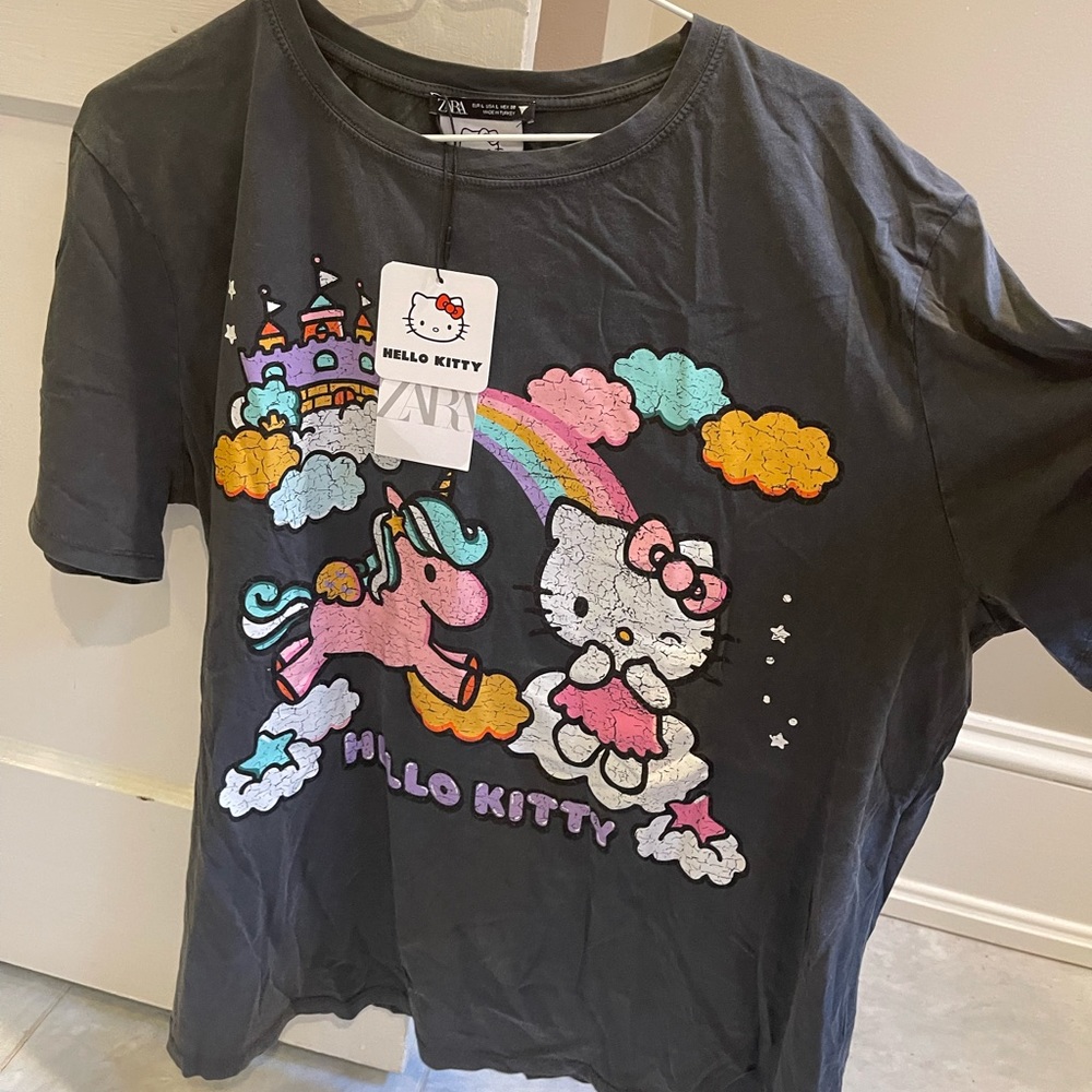 NWT Zara hello kitty tshirt large sanrio